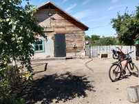 Продам участок 10 соток с домом Срочно— Аксу, район ГРЭС, ул. Театраль