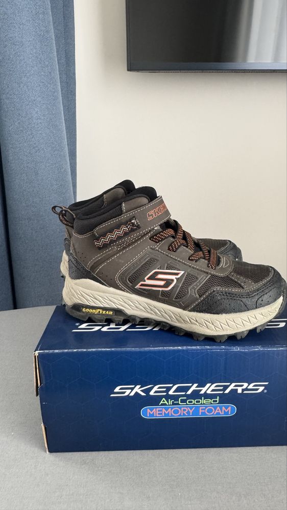 Кросовки Skechers