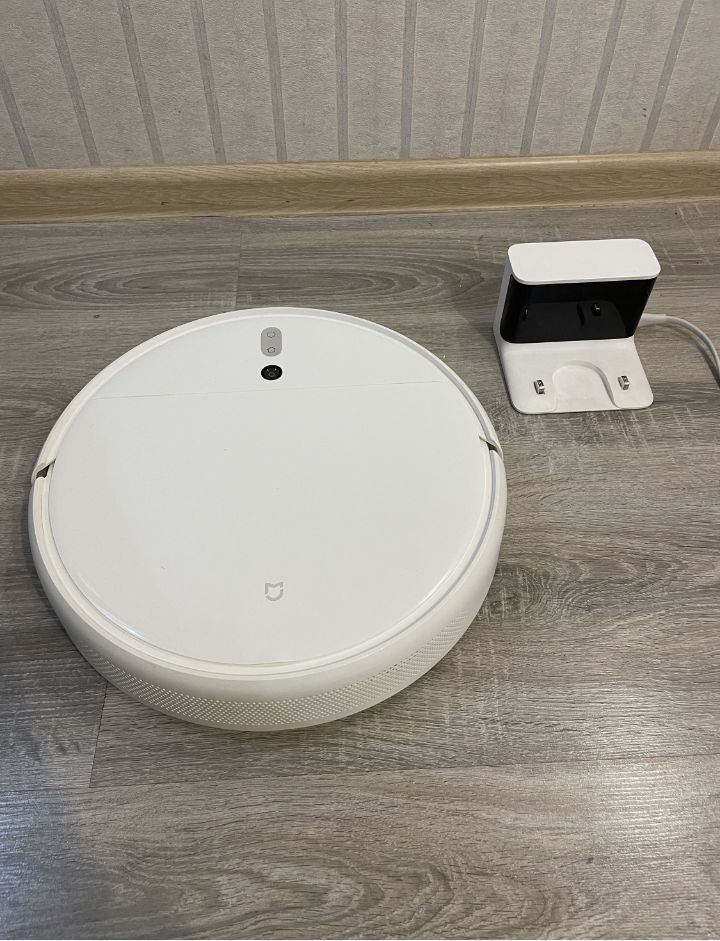 Робот пылесос Mi Vacuum Mop