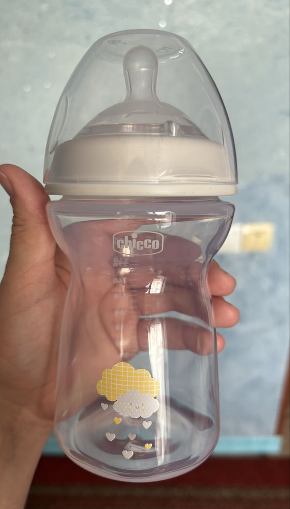 Продам бутылку chicco 6m + без соски