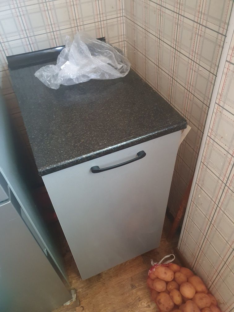 2 Шкаф приставка хорошый