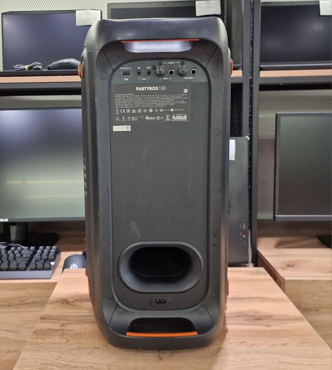 Портативная колонка JBL Partybox 100, 8739/A10