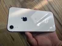 IPhone xr 64gb akb89