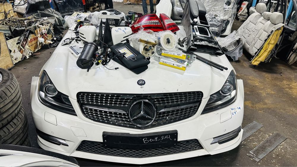 W204 C200 AMG авторазбор мерседес контрактный двигатель акпп бу запчас