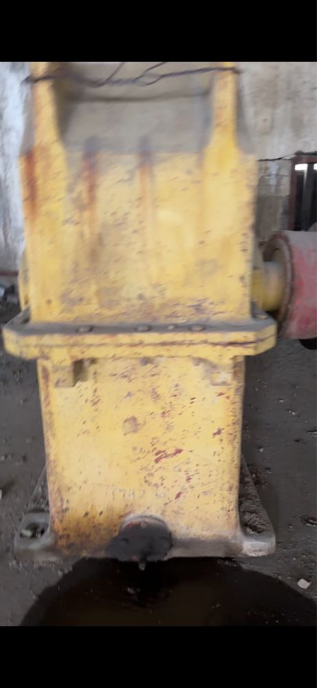 Продам редуктор ц4-2280
