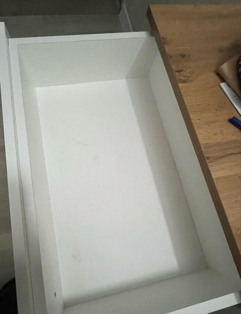 Комод с зеркалом