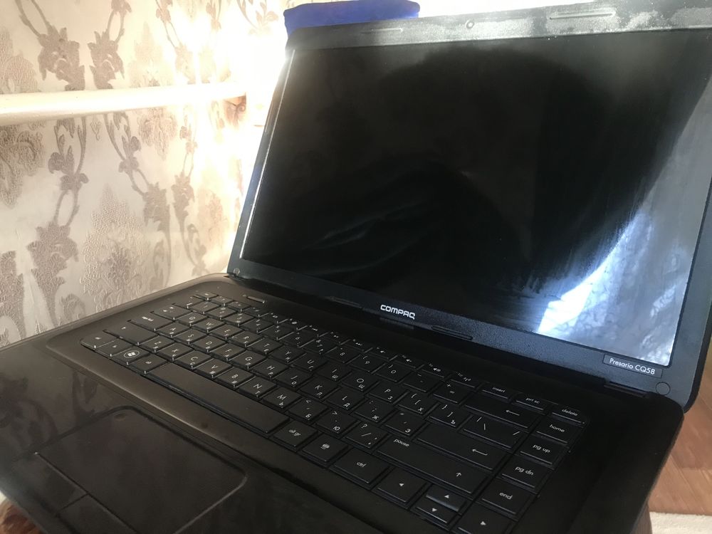 Продам ноутбук Compaq