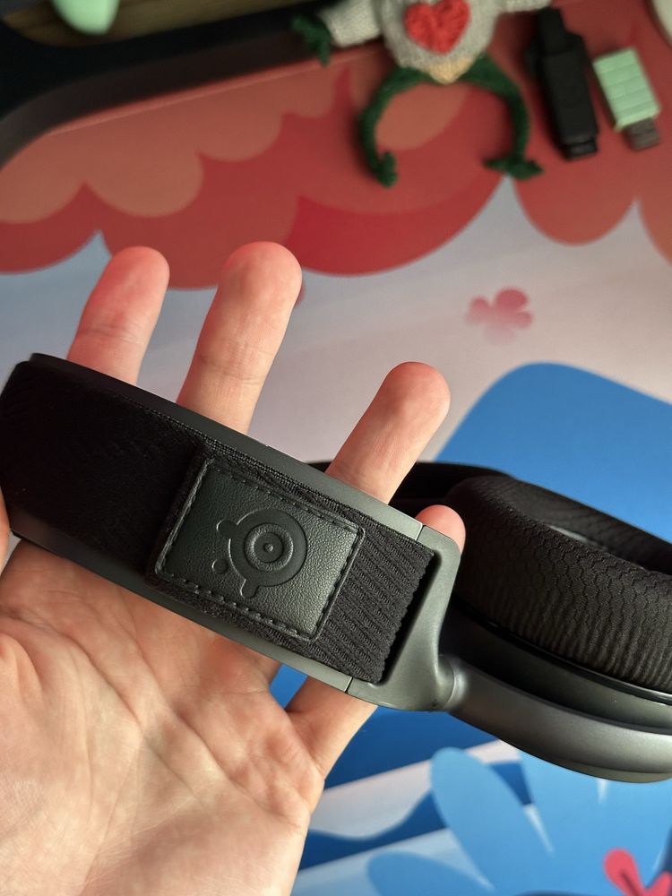 Наушники SteelSeries Arctis Pro