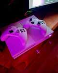 Xbox one s 1тб(полная комплектация)