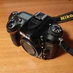 Продам фотоаппарат Nikon D7200 (тушка)