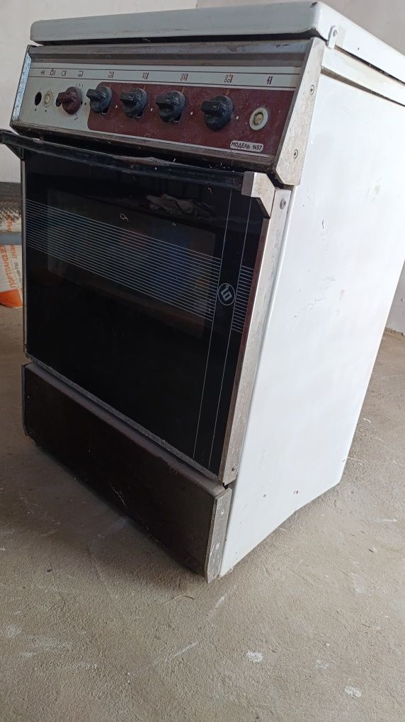Продается газовая плита.