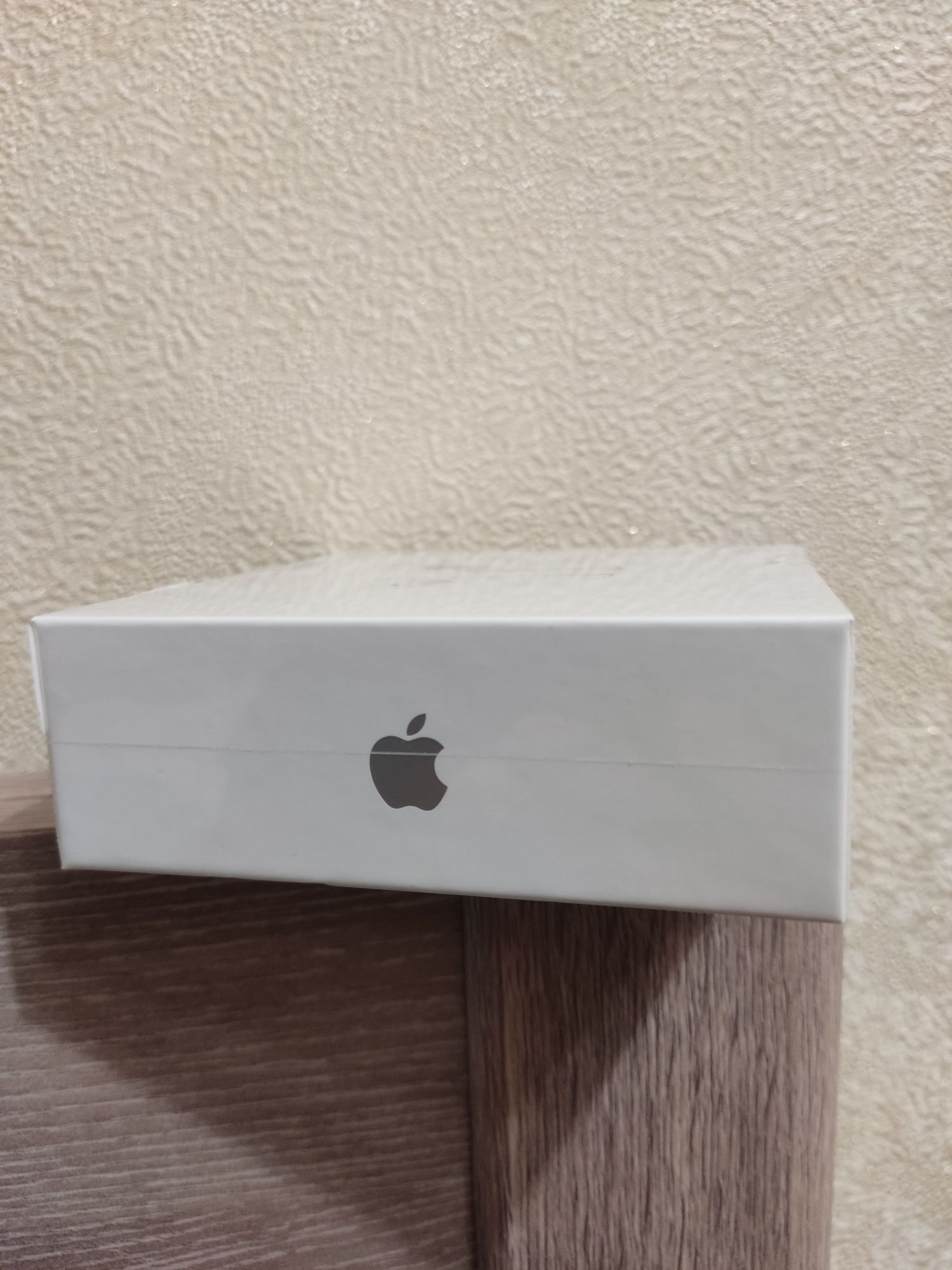 Apple Airpods 2 оригинал, запечатанные.