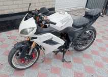 Продам мотоцикл 250кубов