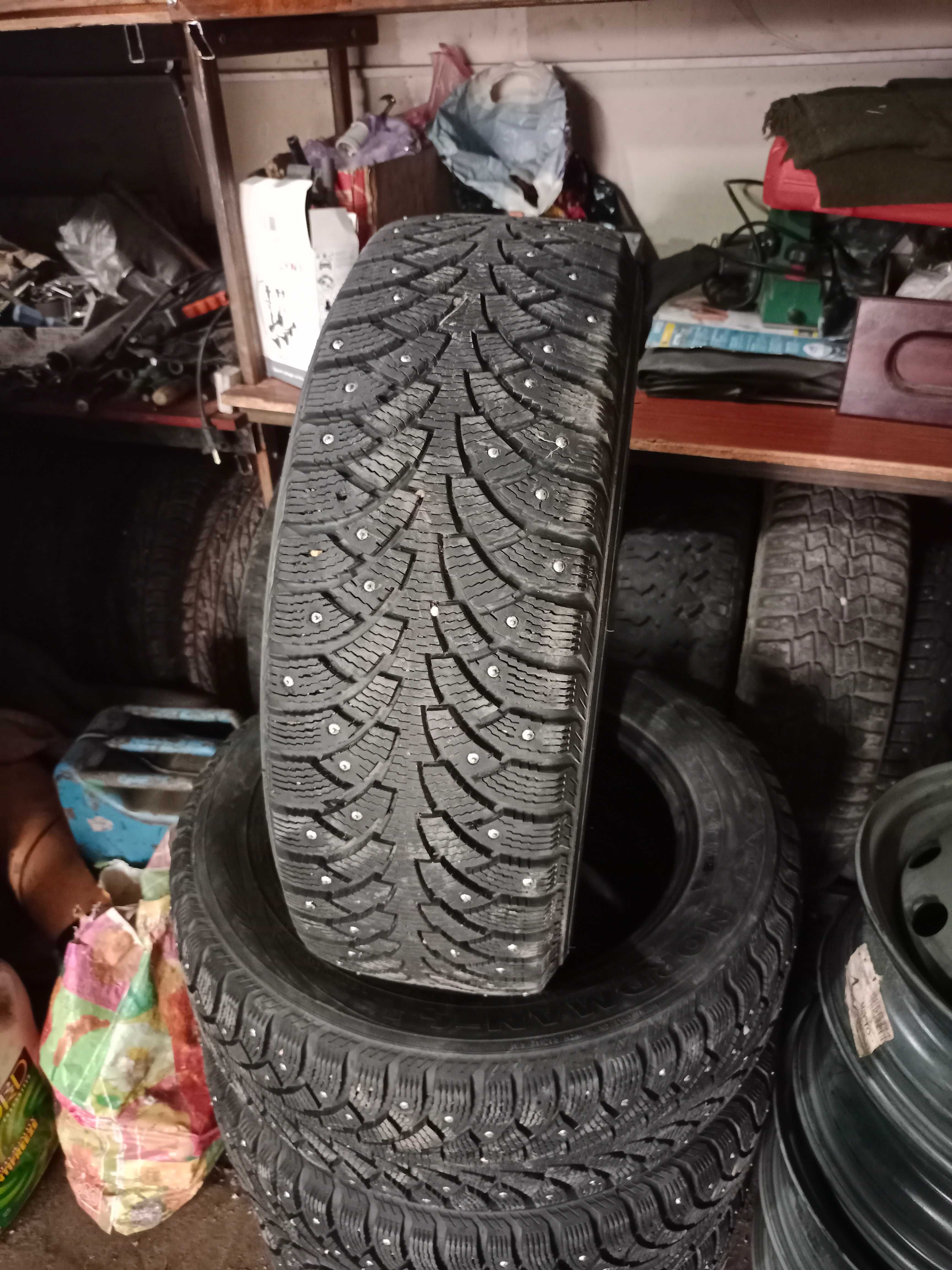 Зимние шипованные нордман 4 205/60 R16