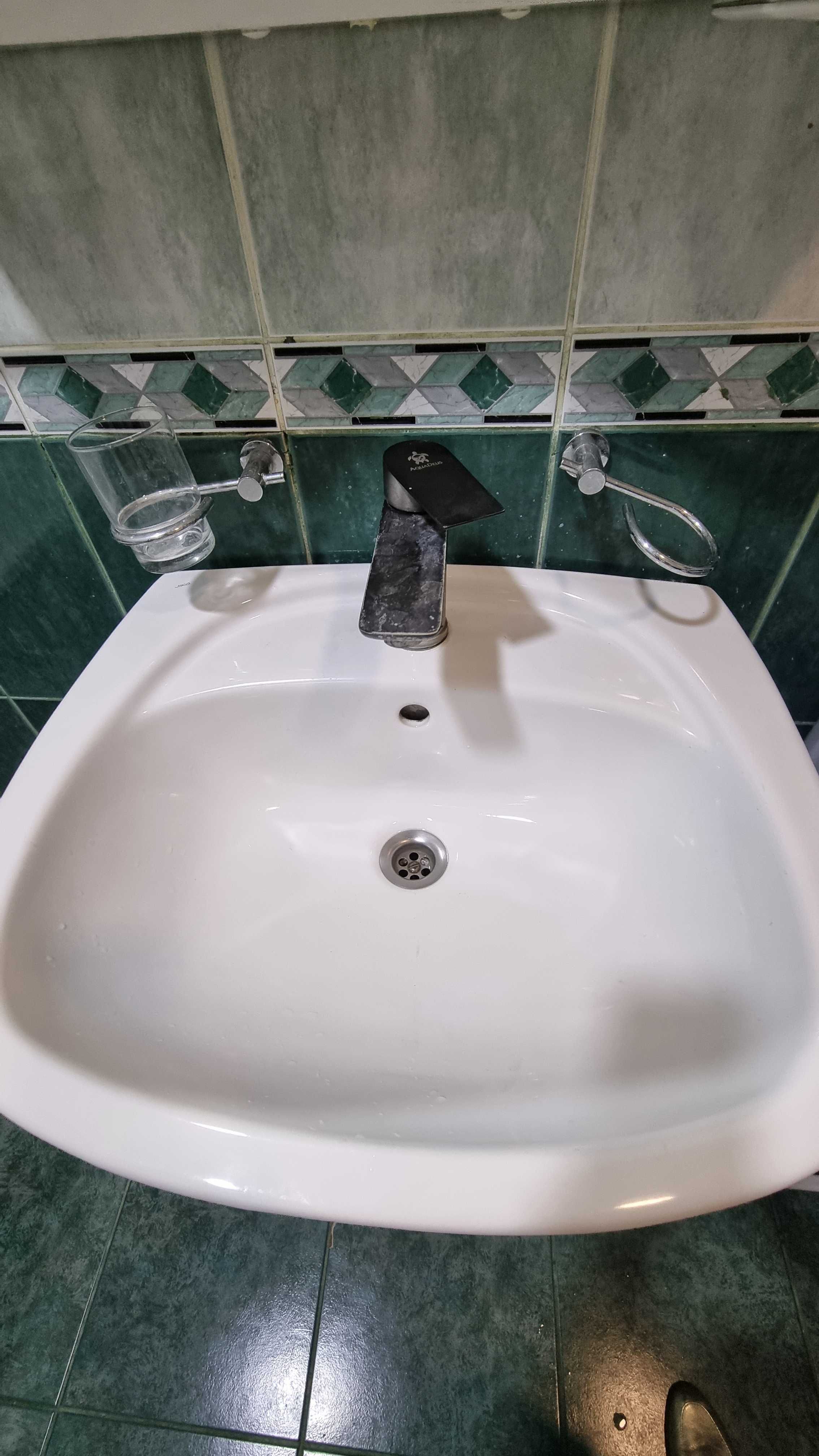 Биде со смесителем