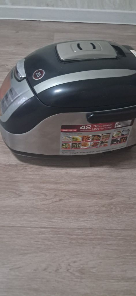 Продам мультиварку б/у