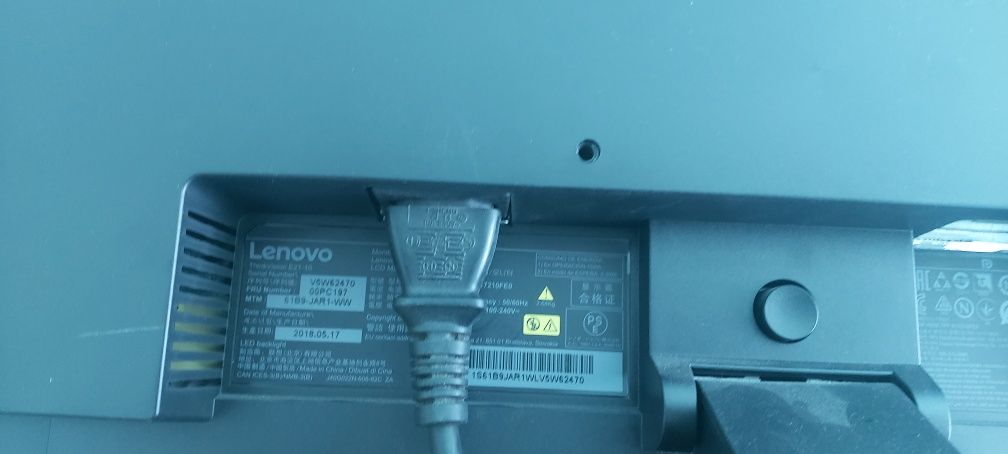 Продам монитор lenovo