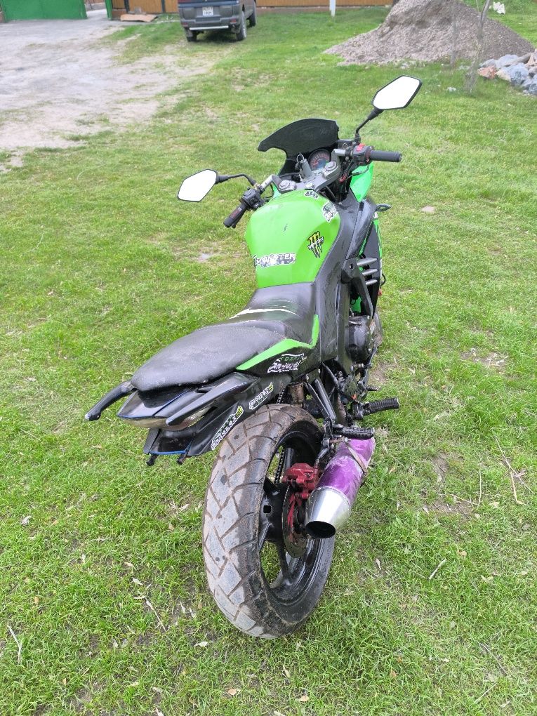 Продаю мотоцикл Racer Skyway RC250