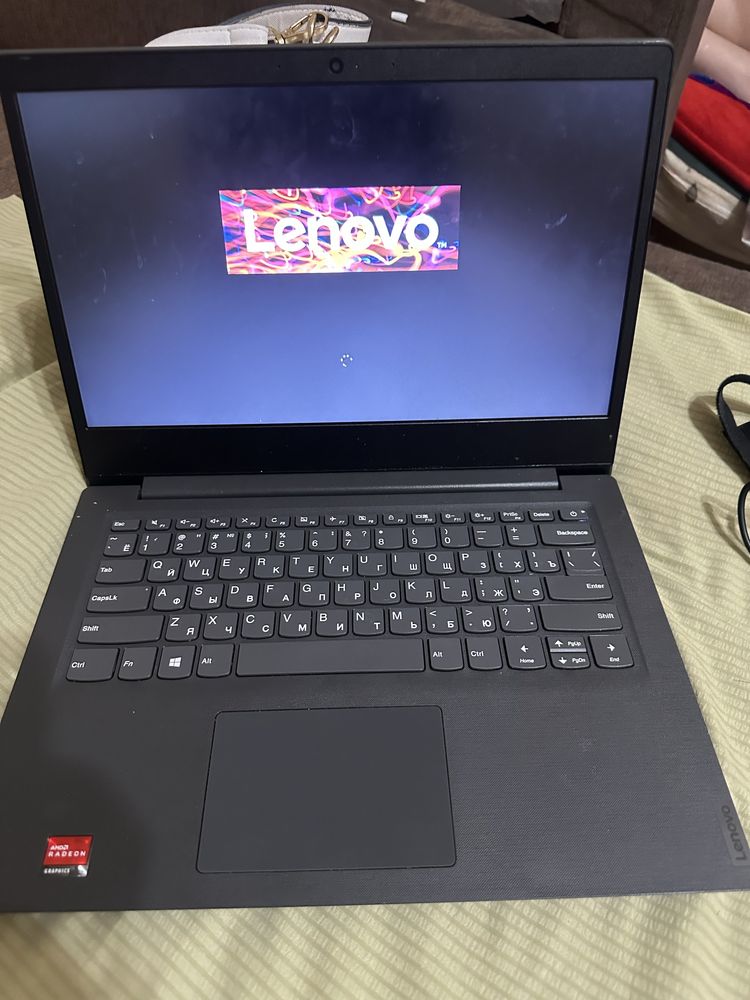 Ноутбук Lenova Vantage