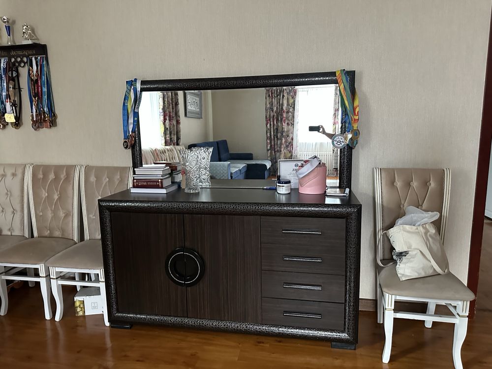 Мебель б/у продам