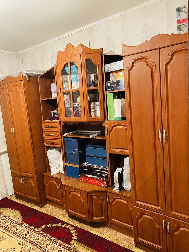 Гарнитура сатылады