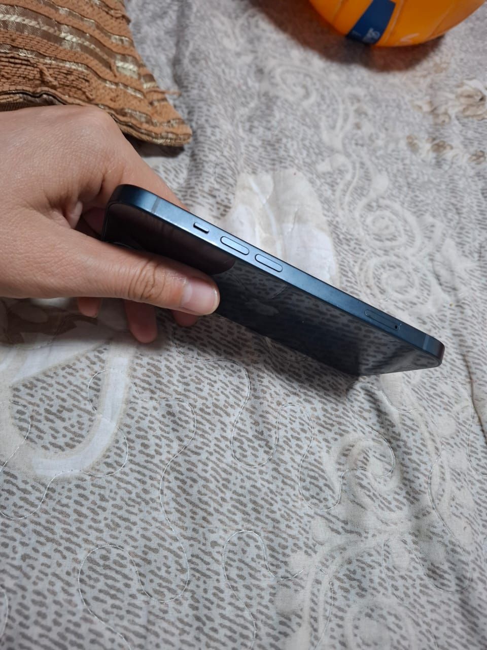 Айфон 13 память128гб