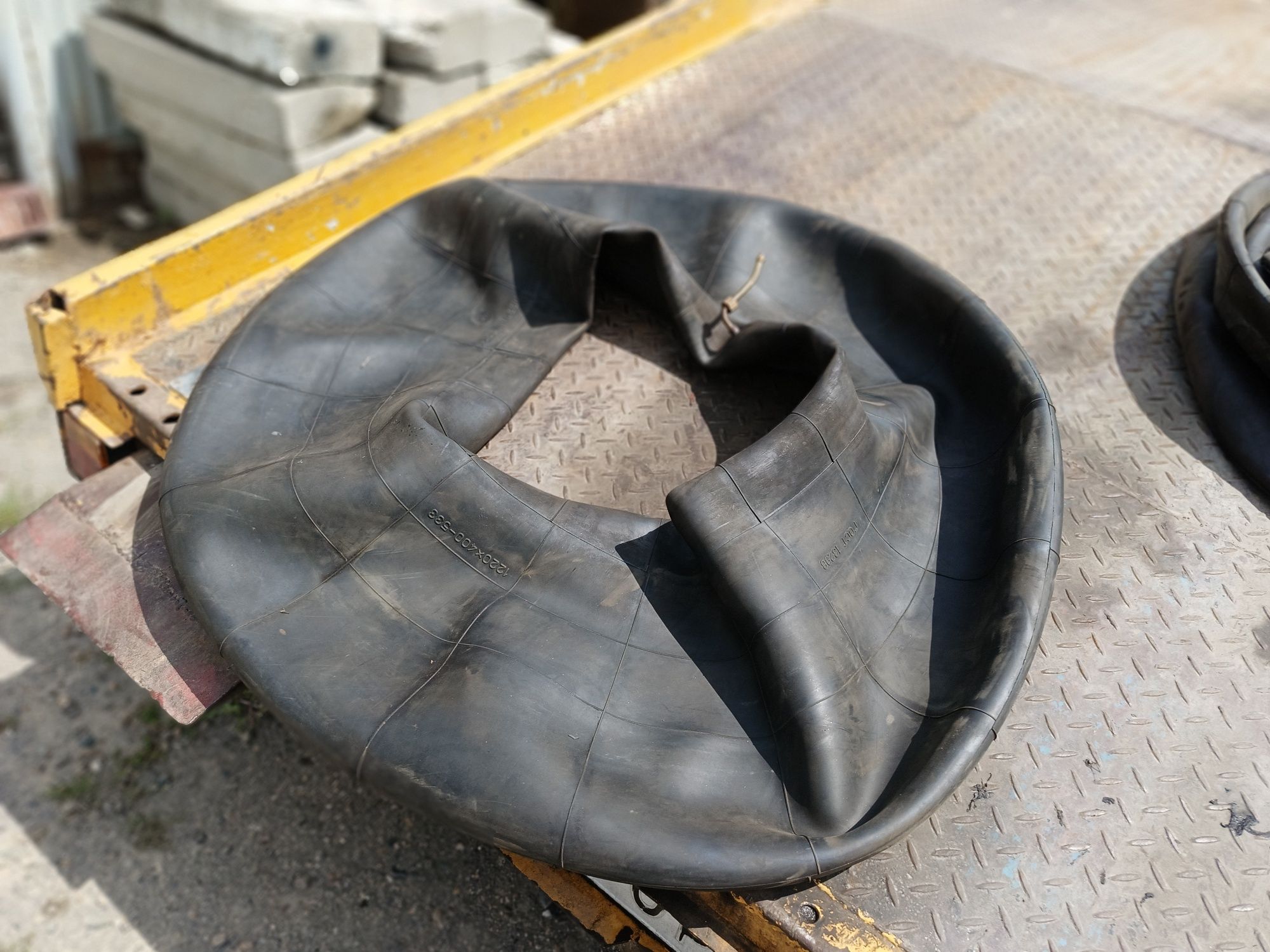 Продам камеры 1220/400-533 КАМАЗ вездеход R-21