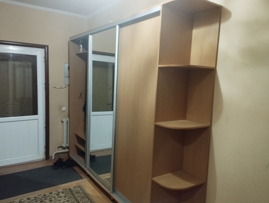 Мебель на прихожей
