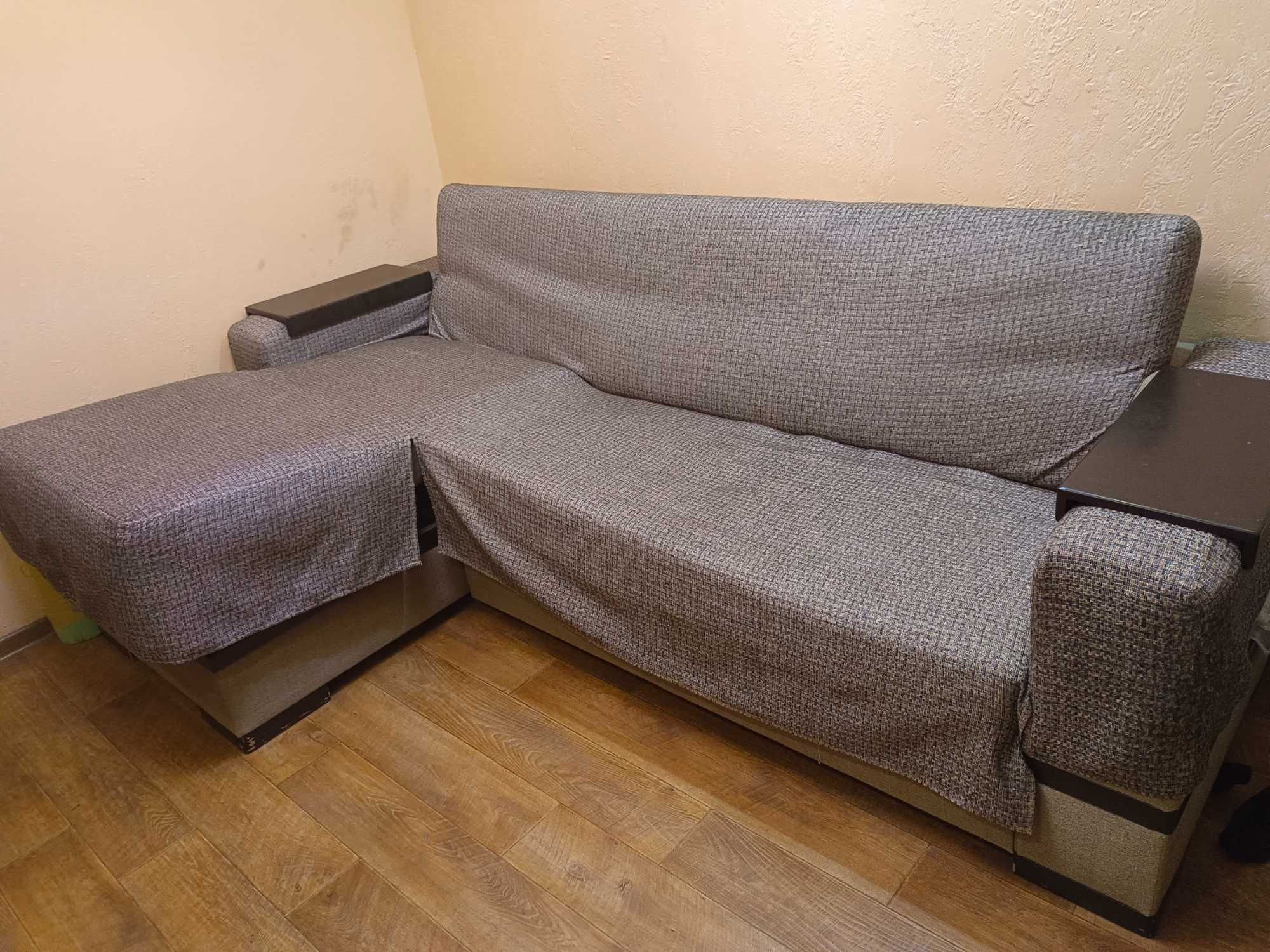 Продам Угловой диван