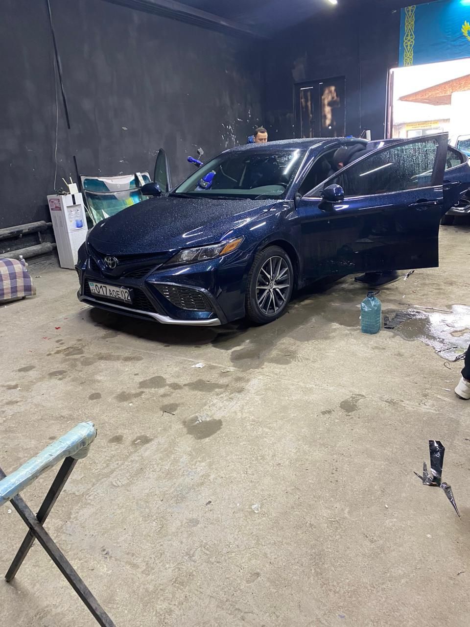 Автостекла: Лобовое Боковые заднее стекло: Продажа