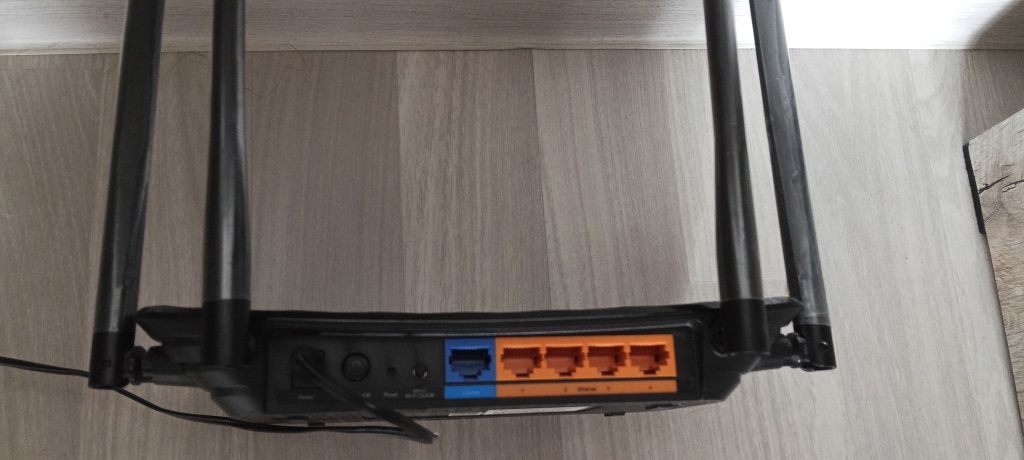 Wi-Fi роутер TP-LINK Archer C6