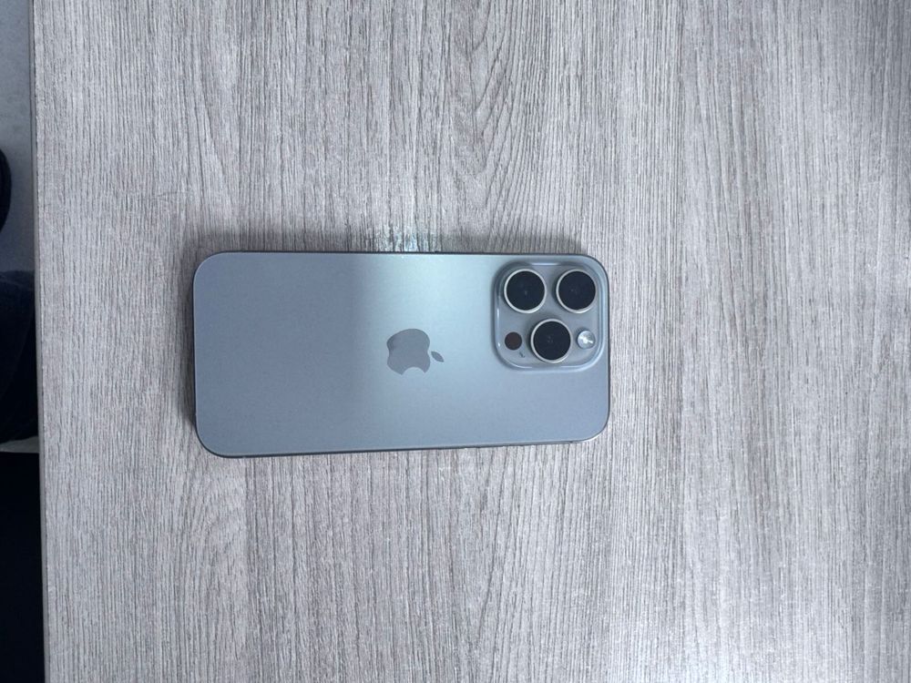 Обменяю iphone 15pro