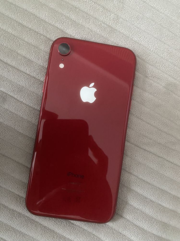 IPhone Xr  product red на 64gb