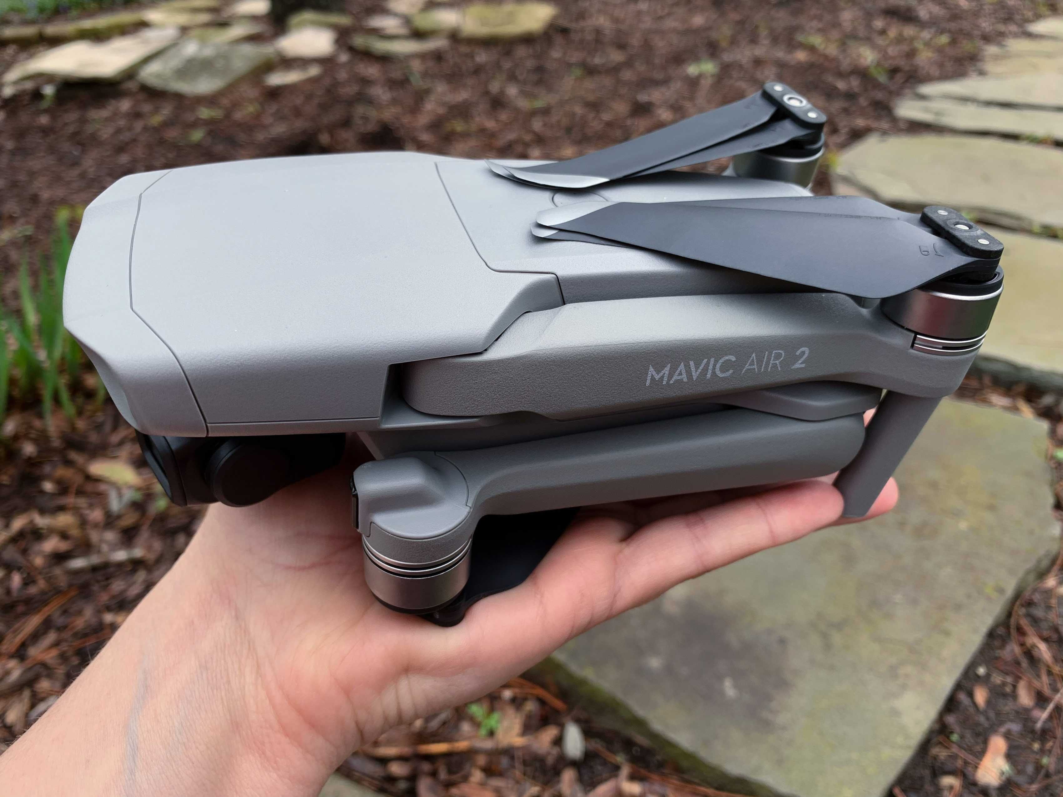 Дрон DJI Mavic Air 2