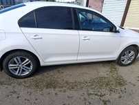 Продам машину Skoda rapid