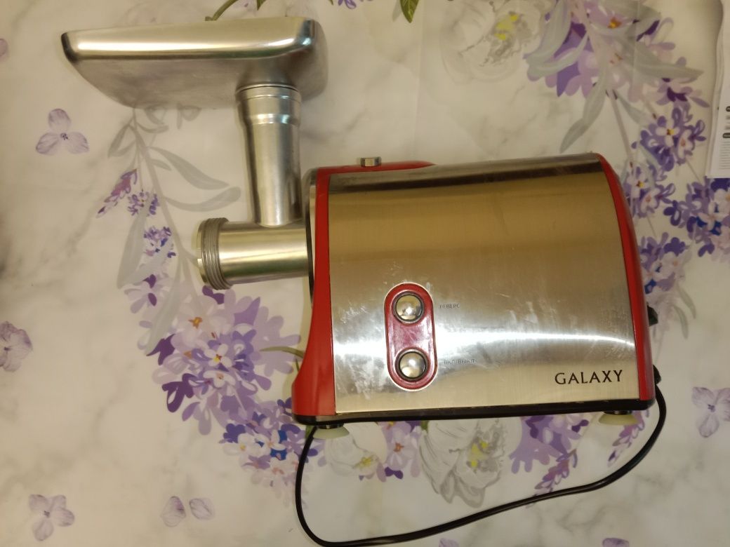 НЕРАБОЧИЕ! Продам микроволновку Samsung и мясорубку Galaxy.