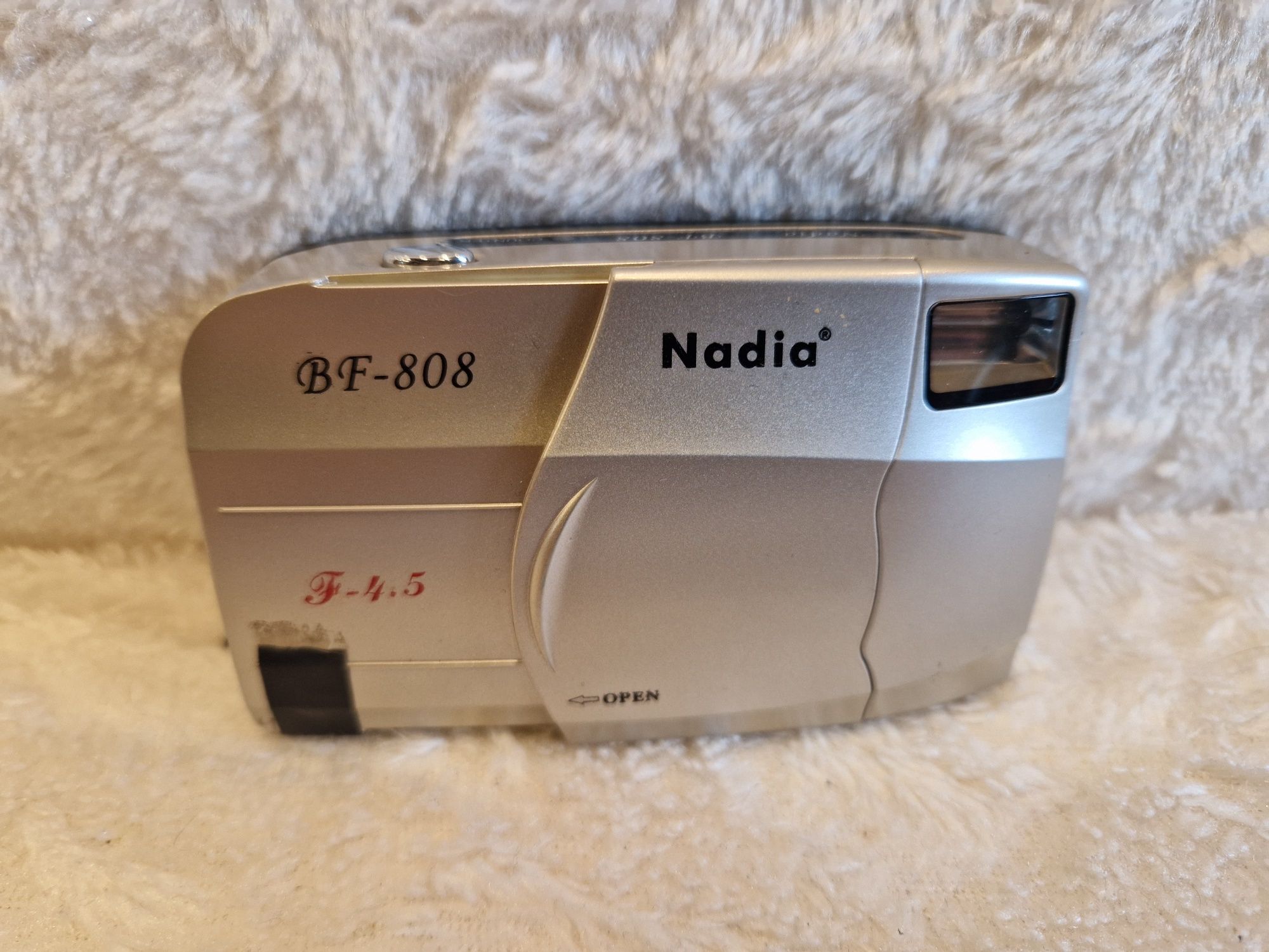 Продам пленочный фотоаппарат мыльница NADIA