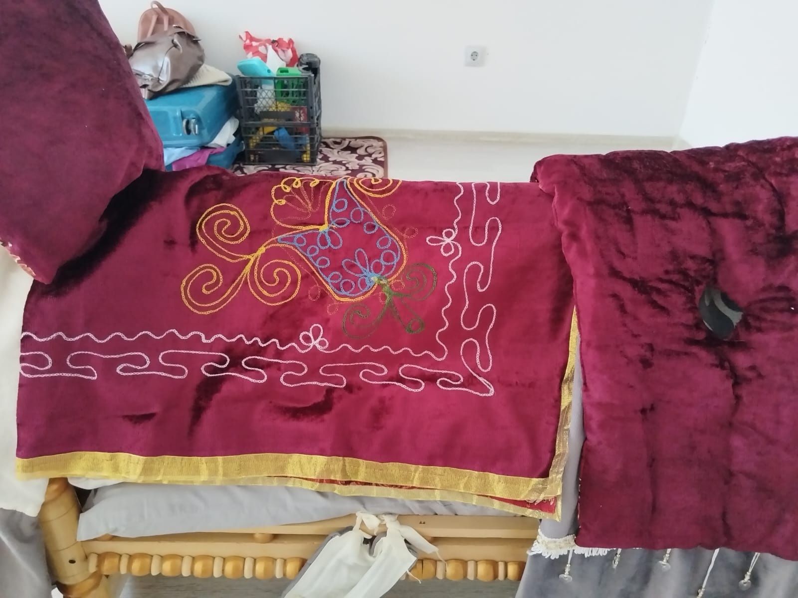 Бесік сатылады  көп колданбадык