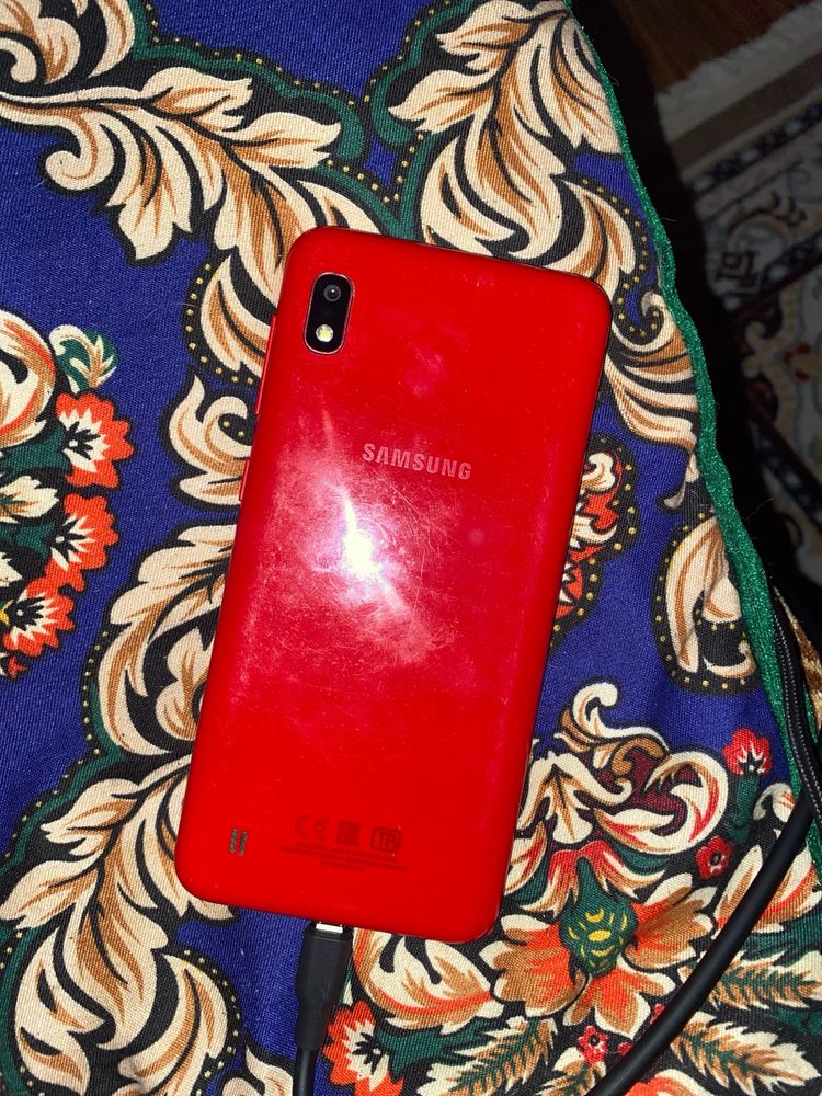 Продам samsung a10