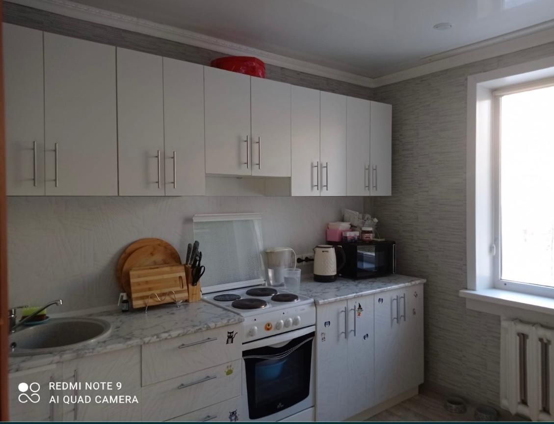 Продам улучшенную 3-х комнатную квартиру
