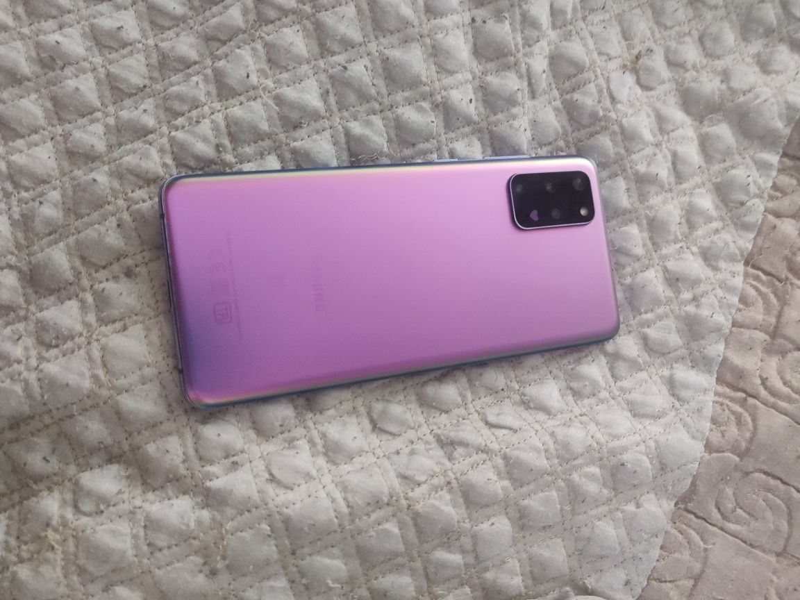 Продам или Самсунг с20 плюс бтс edition их в кз штук 15