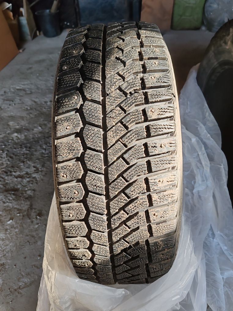 Продам зимние шины