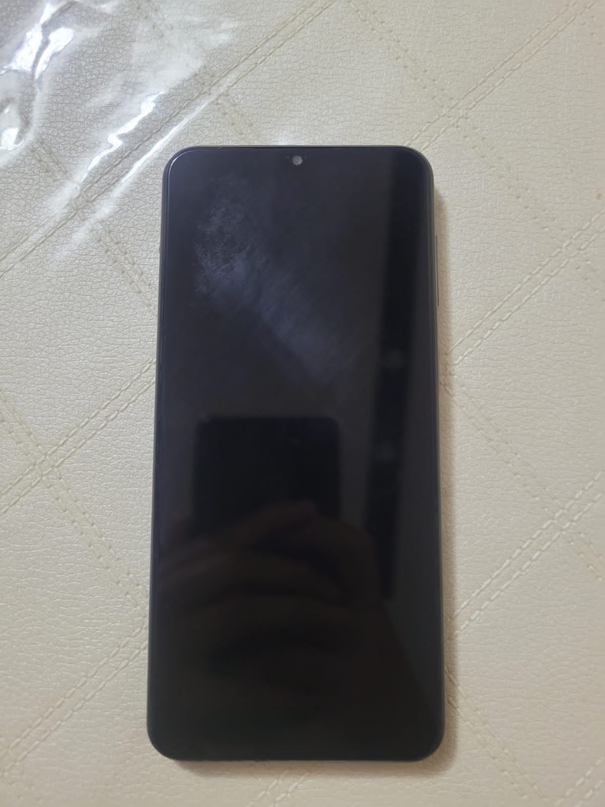 Samsung galaxy a23.128 гб все работает