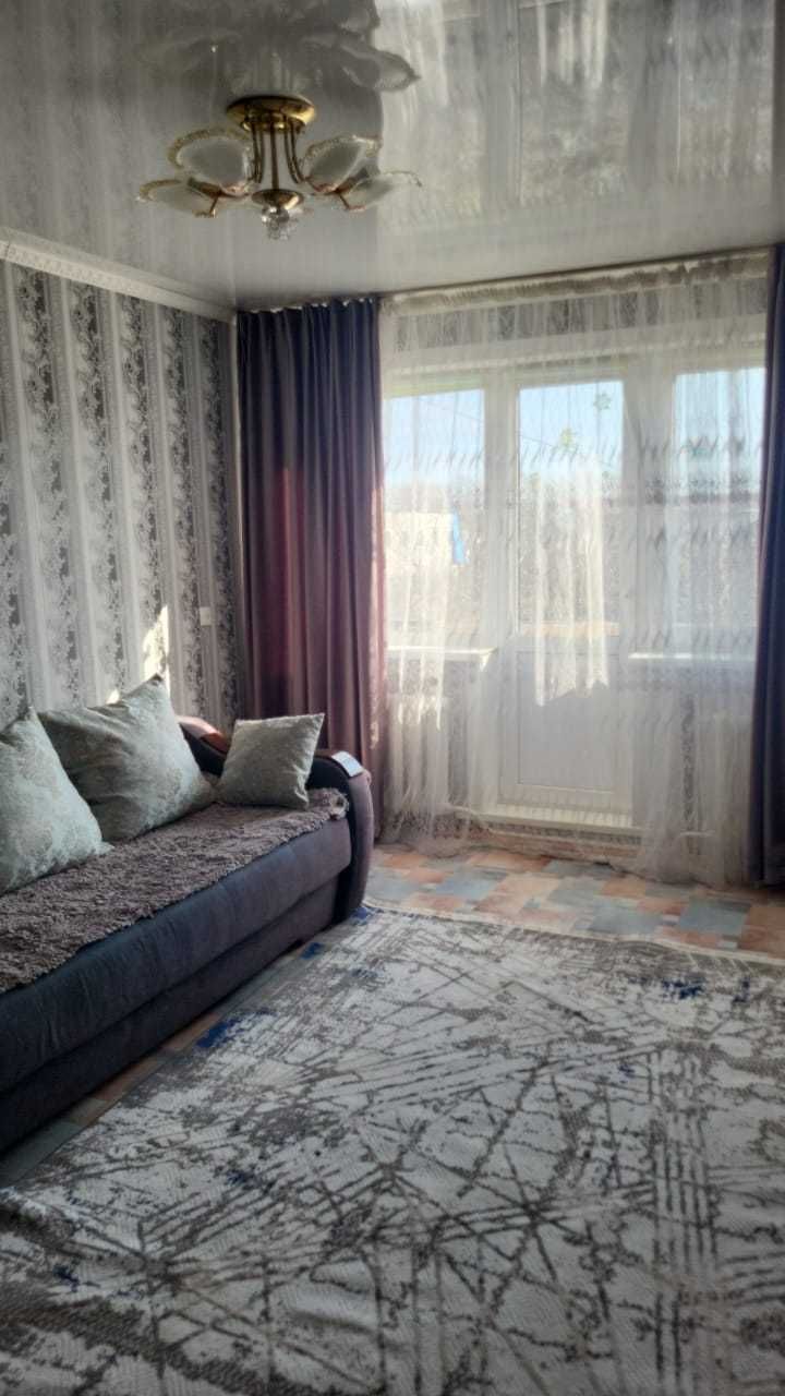 Продам 2к кв с хорошим ремонтом р-н УЮТ!!