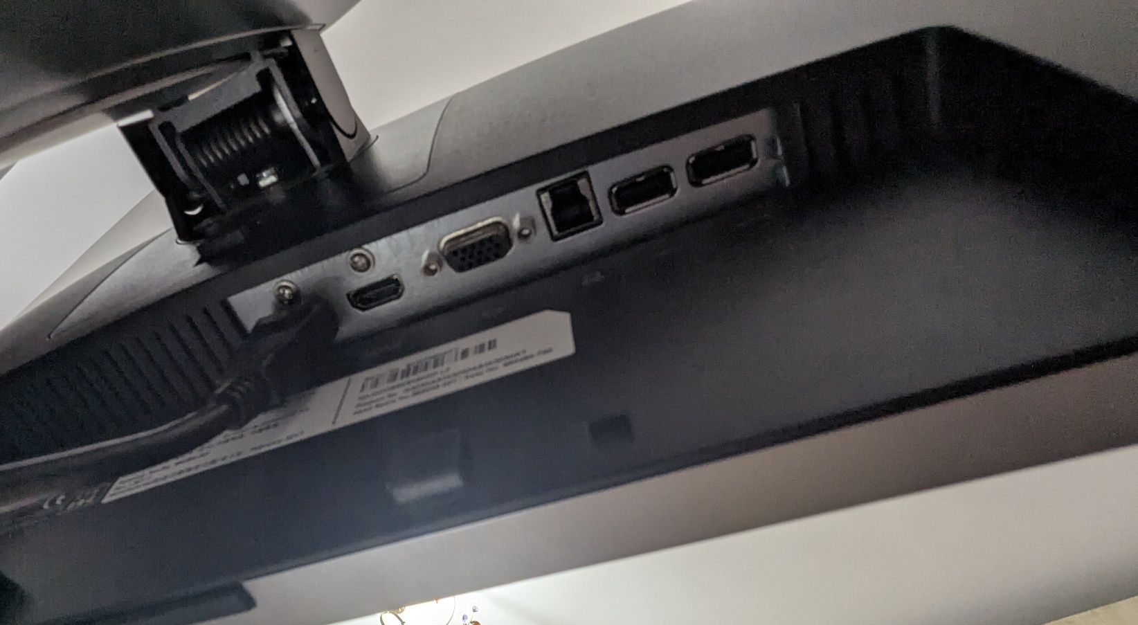 Сенсорный монитор Hp e230t elite
