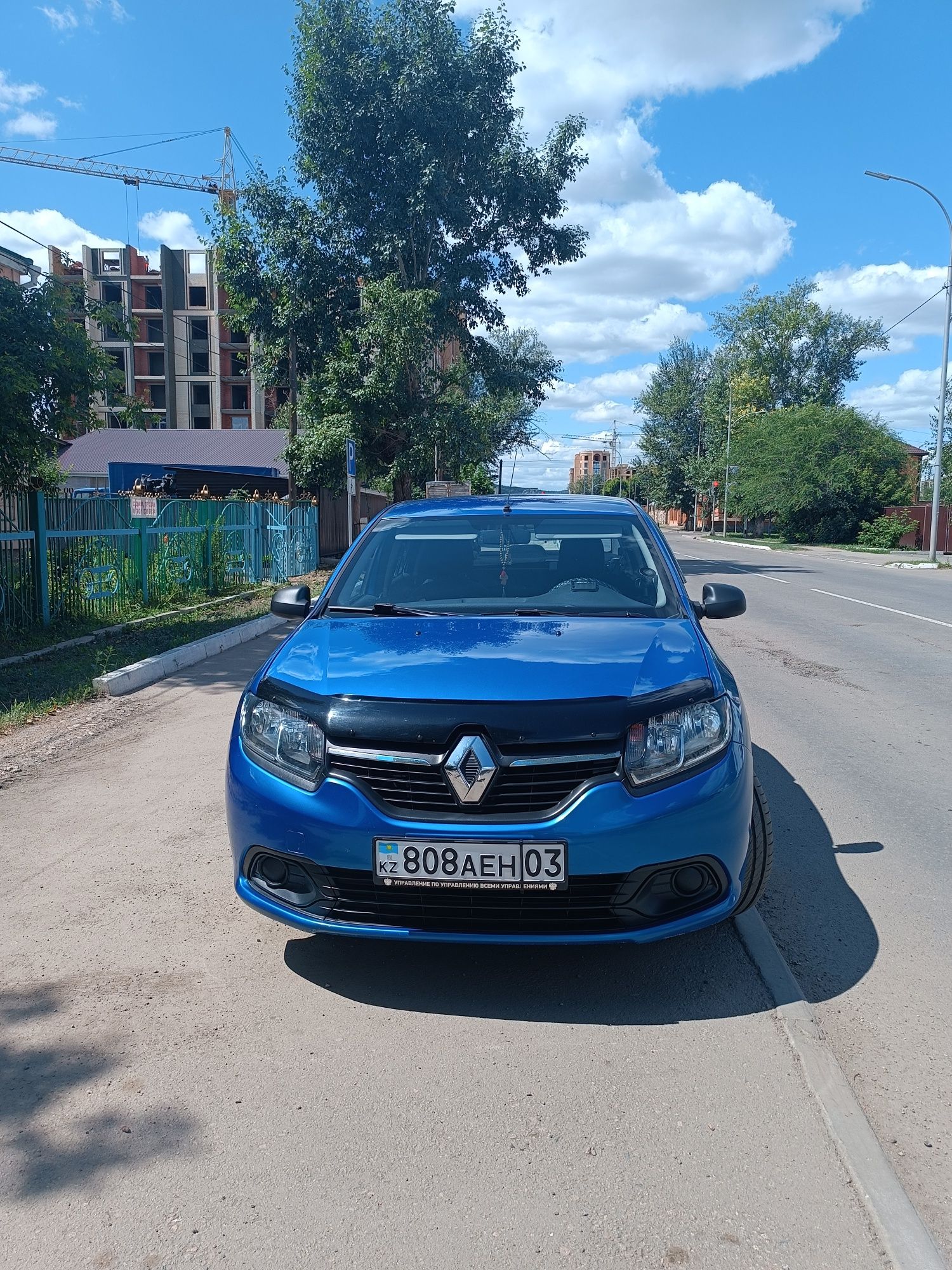 Продам Рено Логан 2