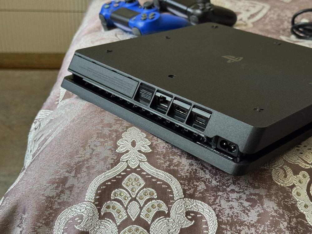 1TB:Памяти! Состояние Идеал/ PS 4 Slim/ PlayStation