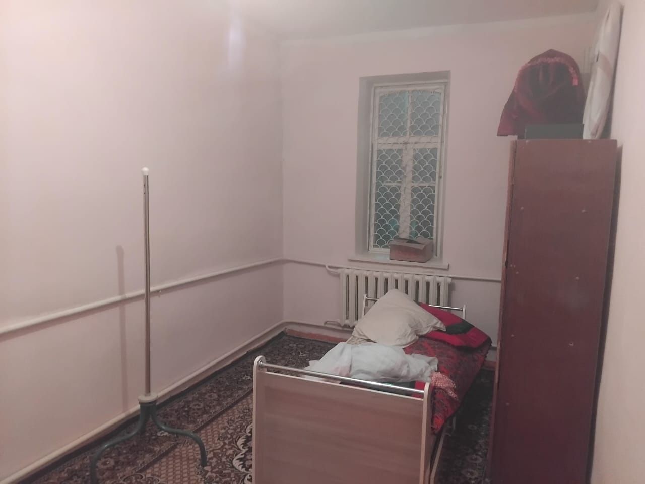 Асықата,Партком срочно үй сатылады