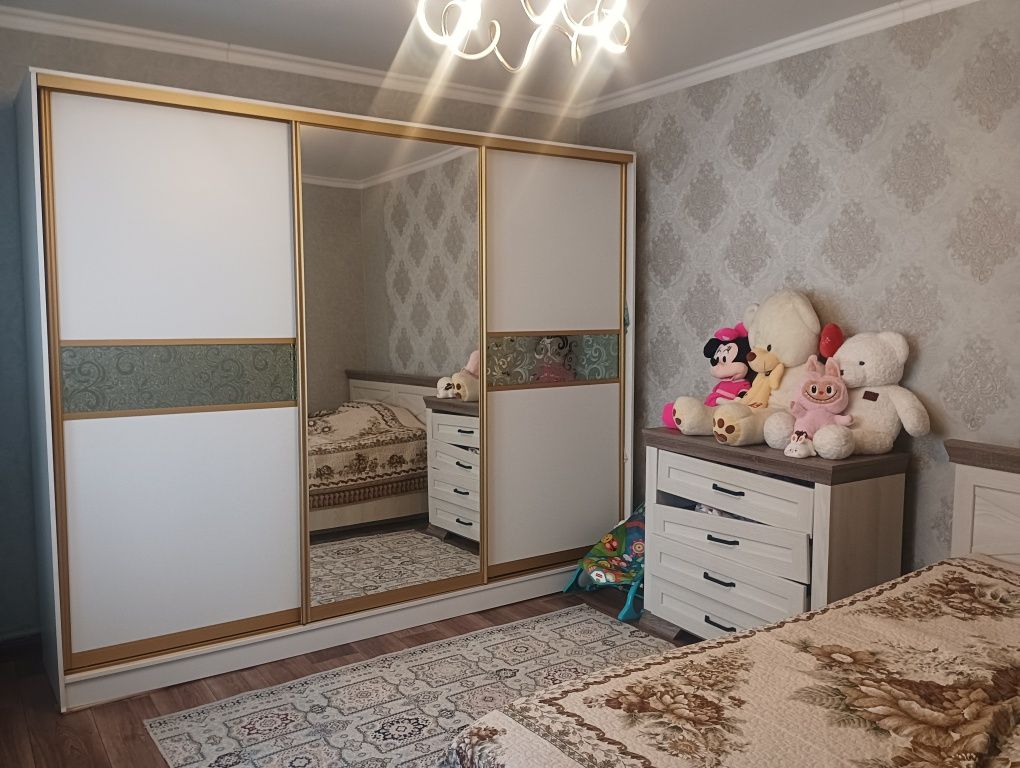 Продаётся 2 дома на одном участке