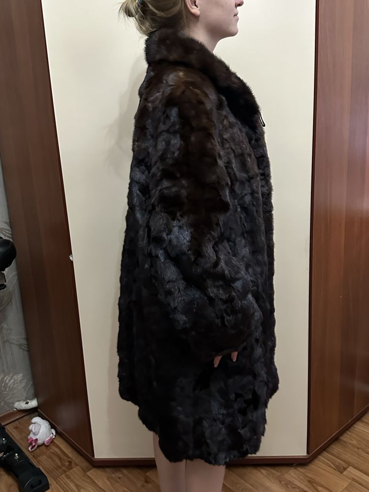 Шуба норковая продам